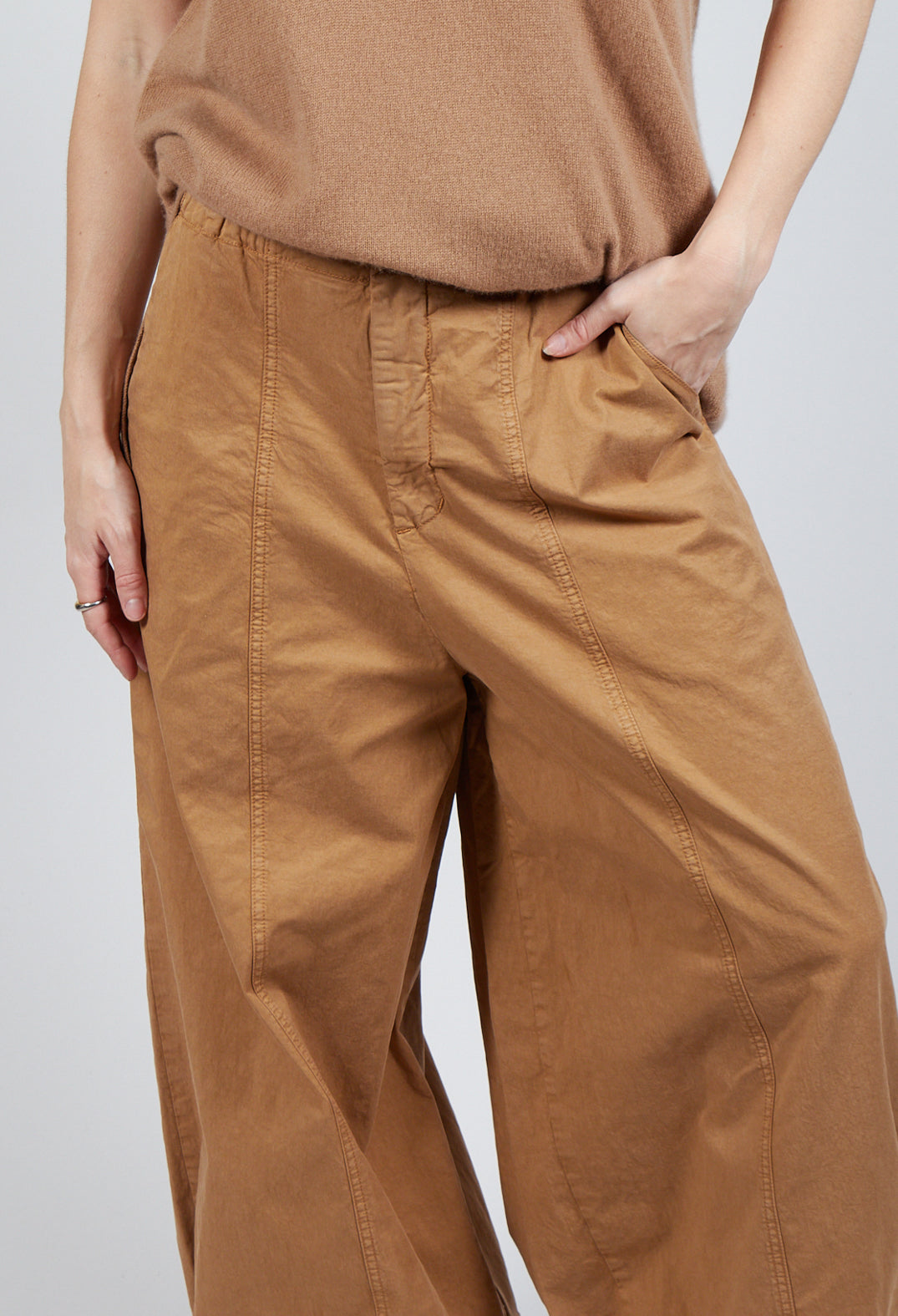 Wide Balloon Trousers in Camel