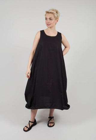 Wire Hem Dress in Nero