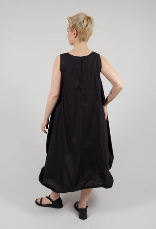 Wire Hem Dress in Nero