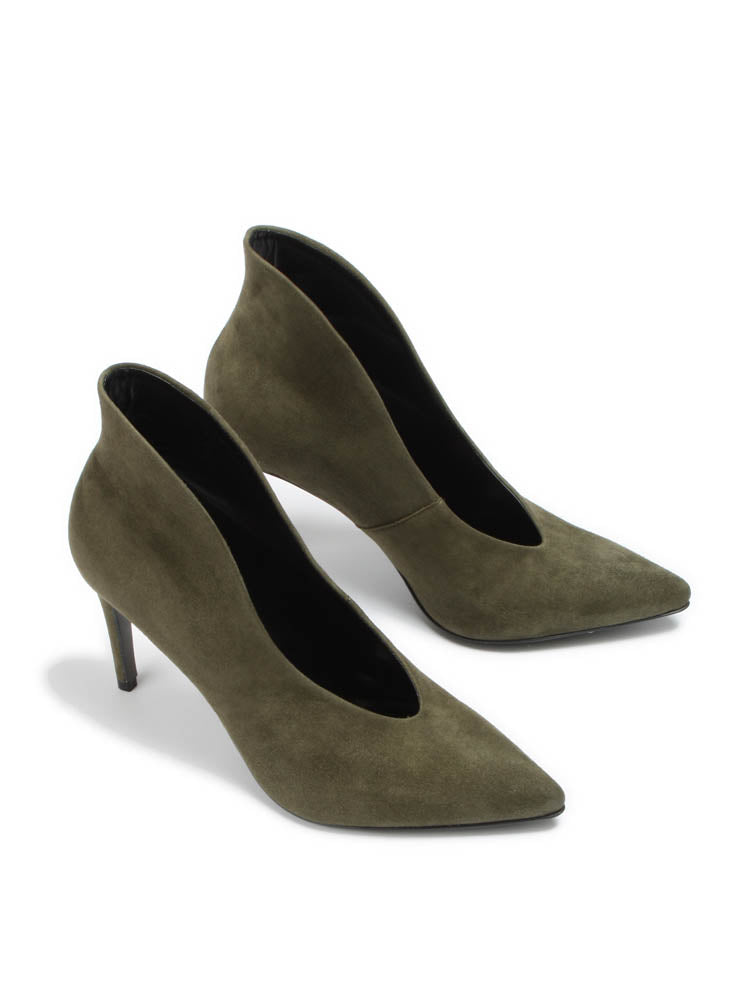 Army green sale pumps