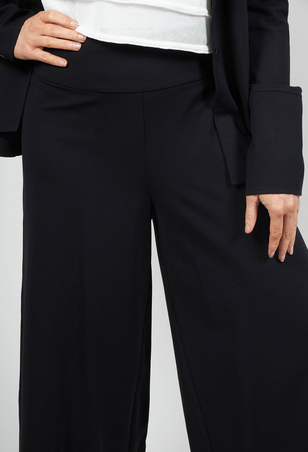 SweatyRocks Women's High Waist Button Pleated Cropped Pants Elegant Office  Suit Pants Trousers with Pocket Black A Small at Amazon Women's Clothing  store