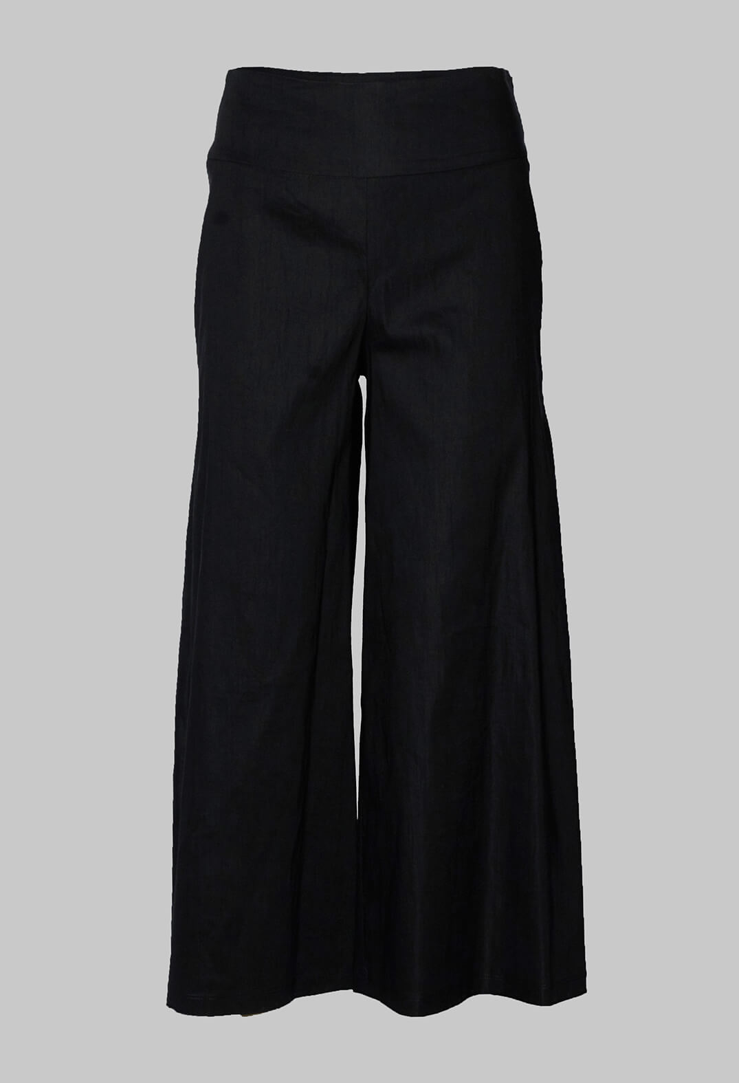 Bottega Veneta® Women's Grain De Poudre Culotte Trousers in Black. Shop  online now.