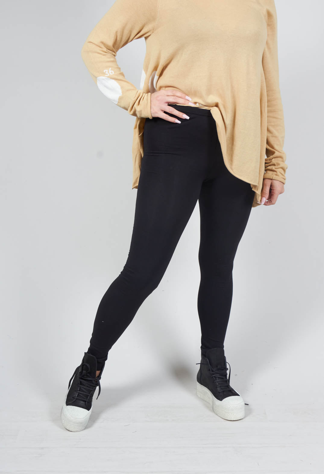 Sheer Elasticated Leggings in Gold Black – Olivia May