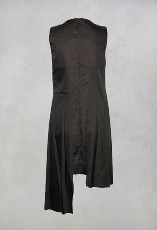 Sleeveless Tunic in Nero