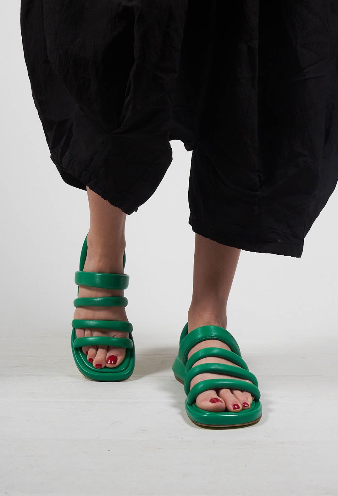 Strappy Sandals in Verde